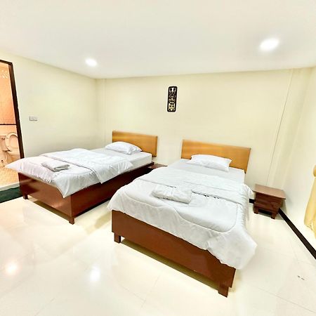 Baan At Khaosan Hostel Bangkok Extérieur photo