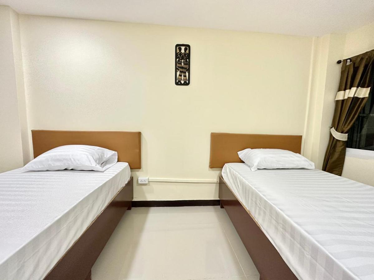Baan At Khaosan Hostel Bangkok Extérieur photo
